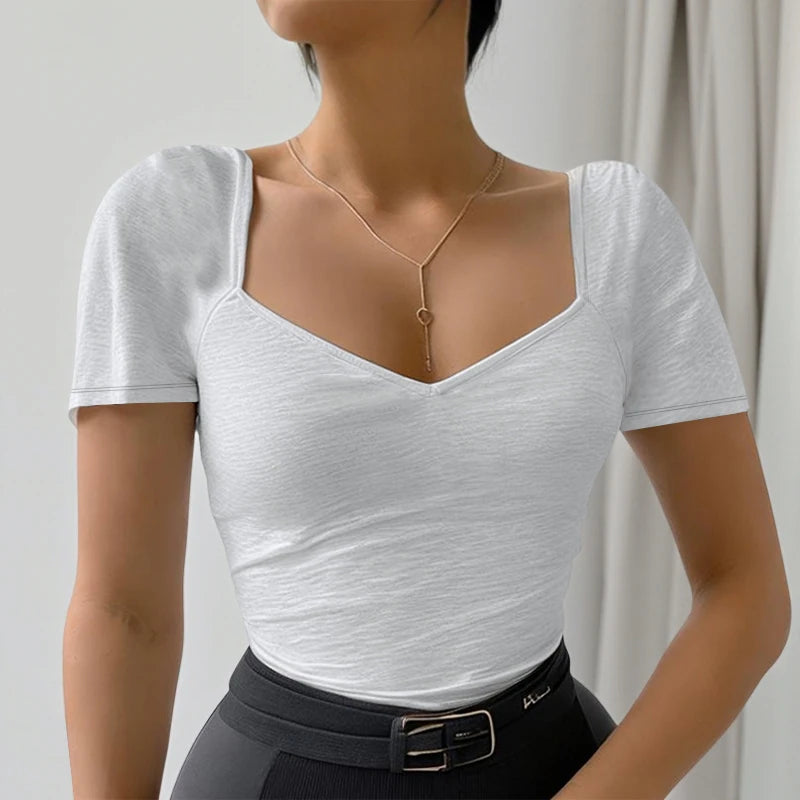 Sweetheart Neck Fitted Knit Top – Short Sleeve Chic